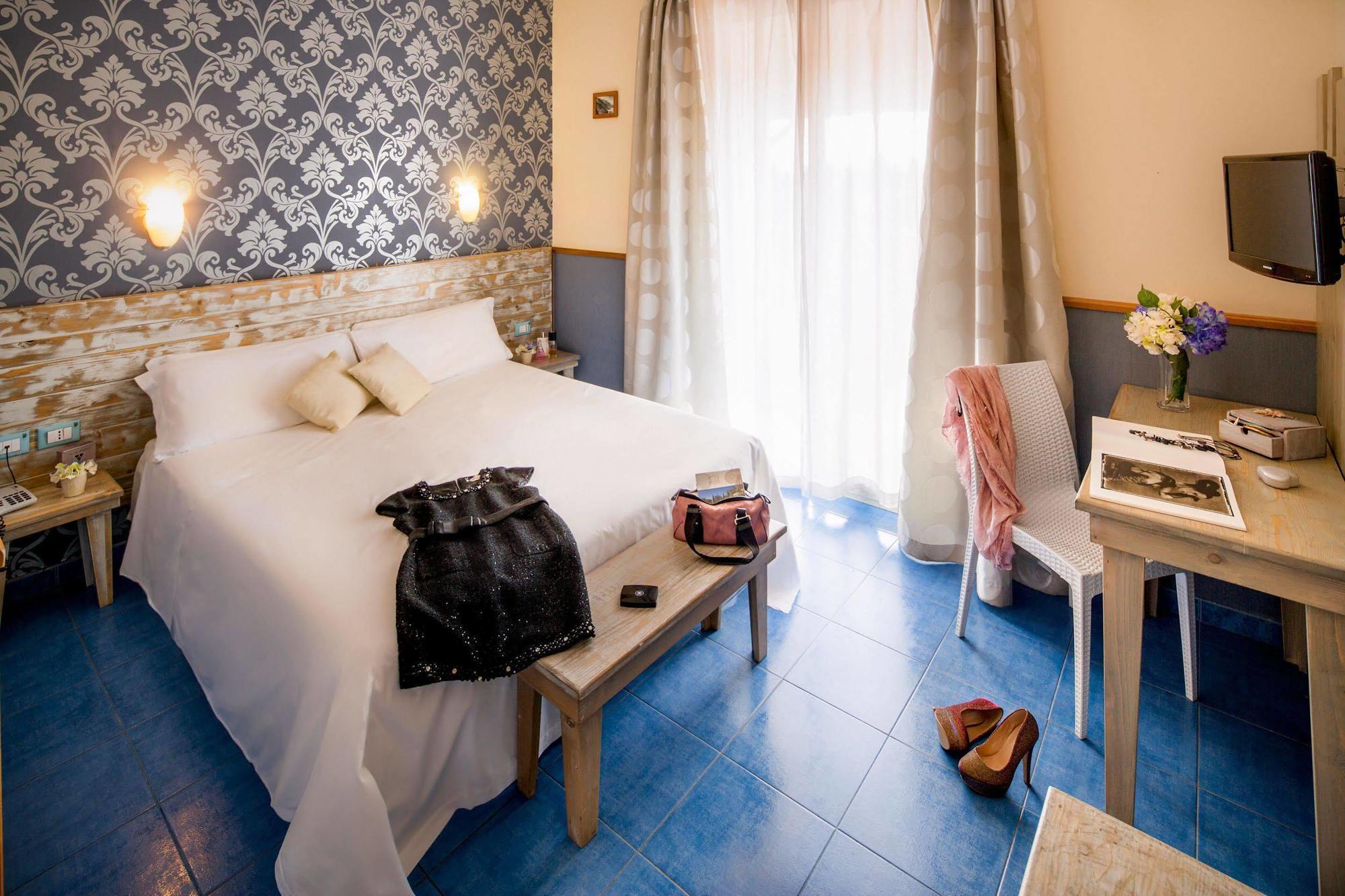 Ostia Antica Park Hotel & Spa Экстерьер фото